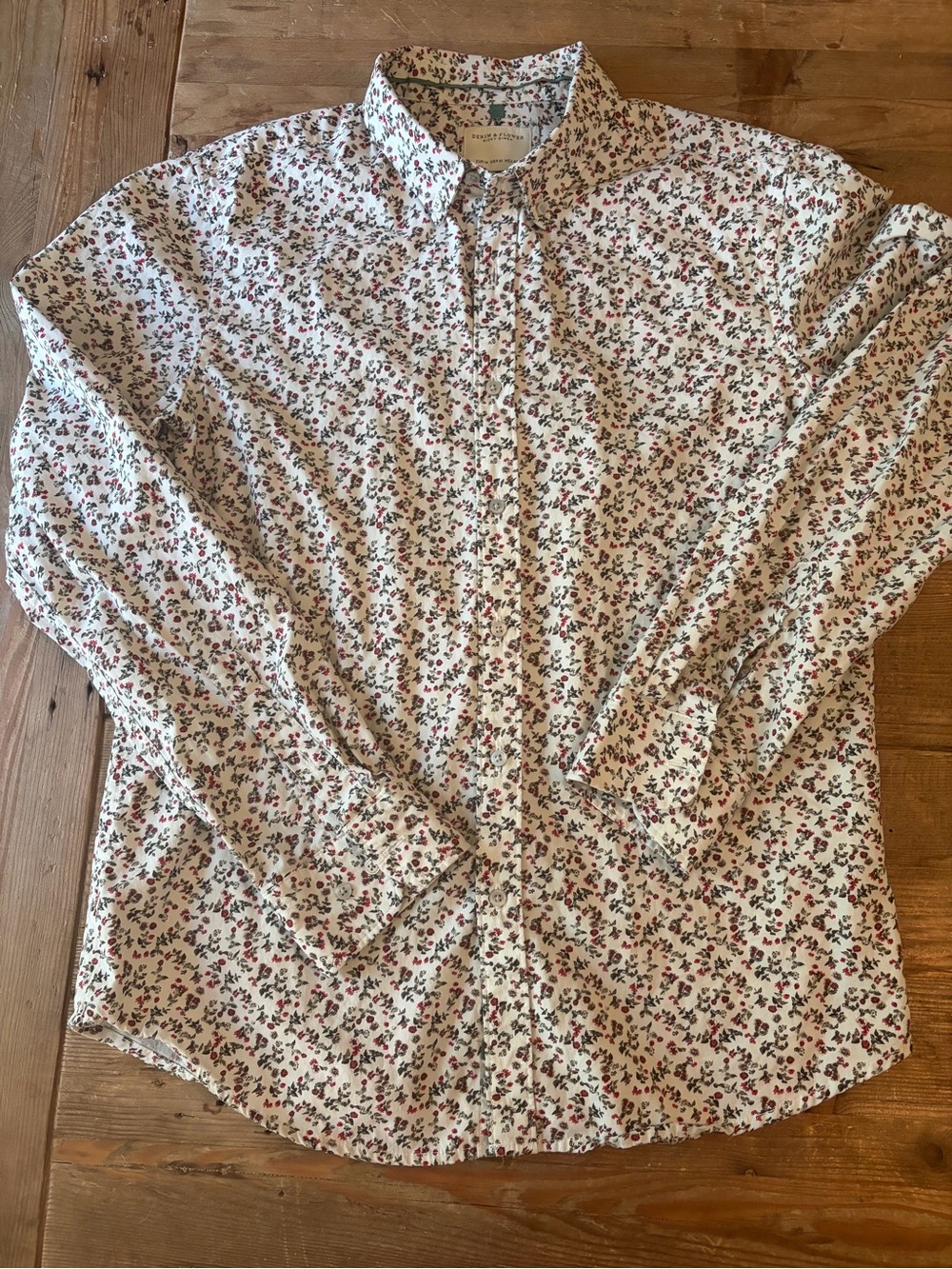 Denim & Flower Men's Cream Button-Down Shirt with Red Floral Print